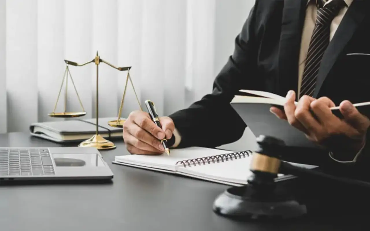 Conclusions regarding an advocate’s competence should be made by bar associations – SC of India