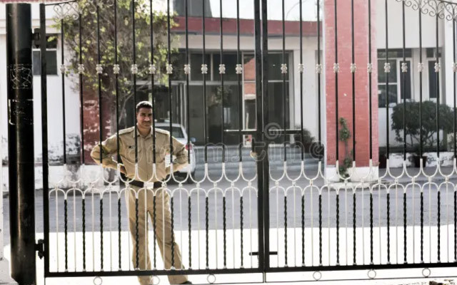 In India, an advocate pretended to be a judge – a criminal case has been opened
