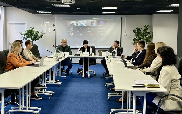 Advocates discussed 10 topics of large-scale privatization with the acting head of the Stat…