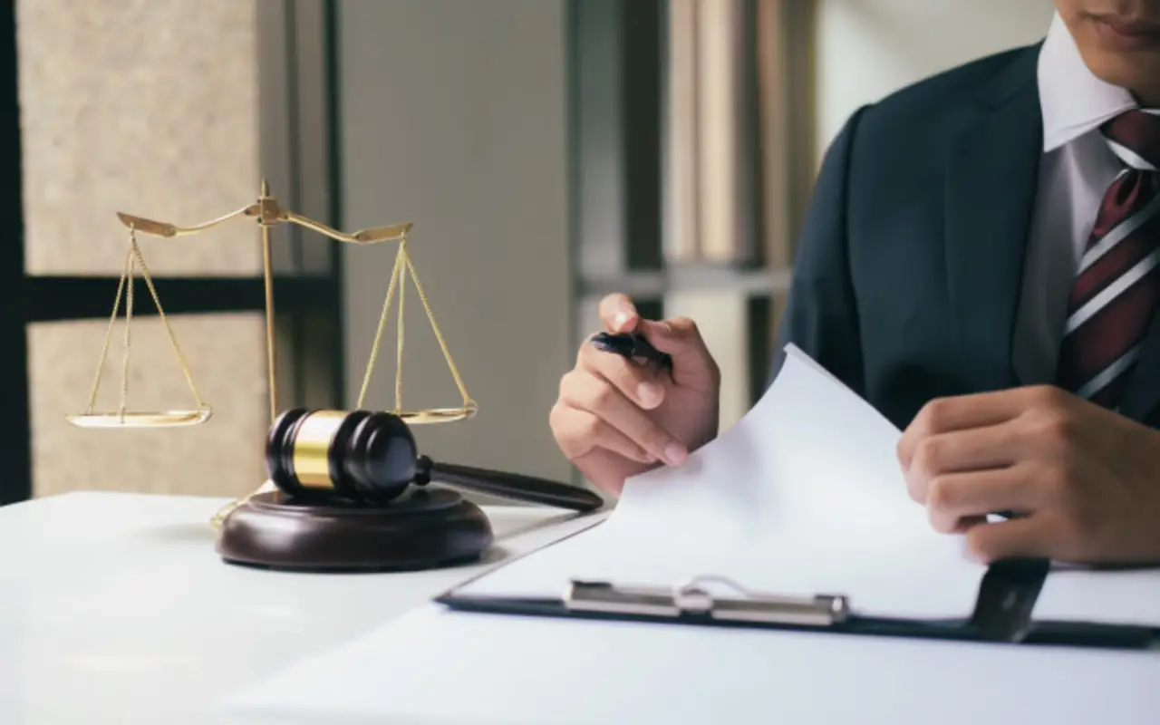The SC has clarified the different ways to respond to a lawyer's request that is ignored