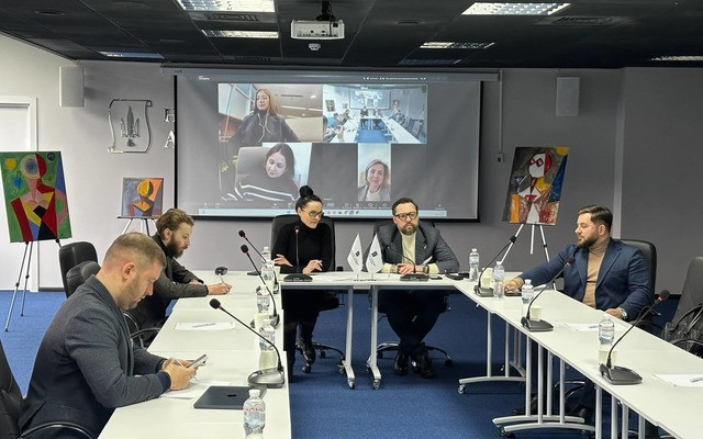 Advocate's dossier and lobbyist's dossier: how to distinguish between them?