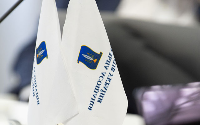 Guarantees for the practice of law: subgroup discusses violations during searches